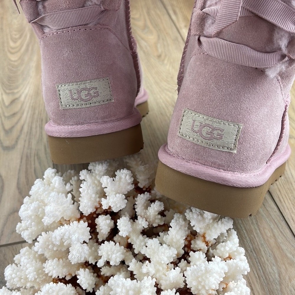🌴🔆UGG - SHORT CONTINUITY BOW BOOTS🔆🌴 - Picture 9 of 16